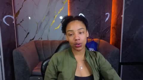 violeth_b online show from November 10, 12:52 pm