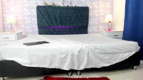 Violet Rose online show from March 18, 3:23 am