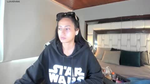 violetskinny online show from September 14, 5:03 pm