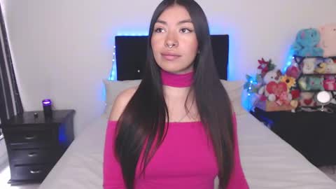 Snapshot of violett_flowers chatting on January 30, 7:48 pm violeta  online show from January 30, 7:48 pm