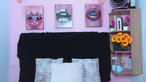 Violeta froz online show from October 8, 7:42 pm