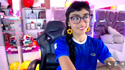 Violet online show from June 15, 11:13 am