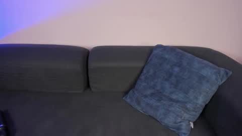 violetta independent model online show from February 2, 5:48 am