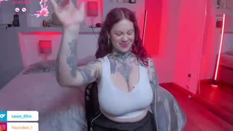 ViolettaBaker online show from June 12, 7:46 pm