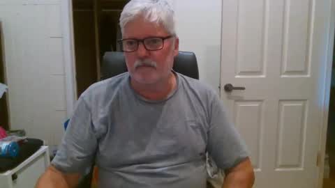 viper654321 online show from December 18, 7:47 am