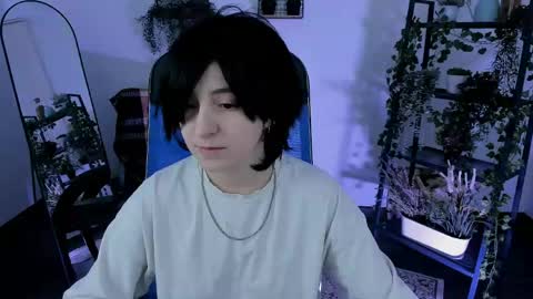 your love online show from April 10, 7:51 pm