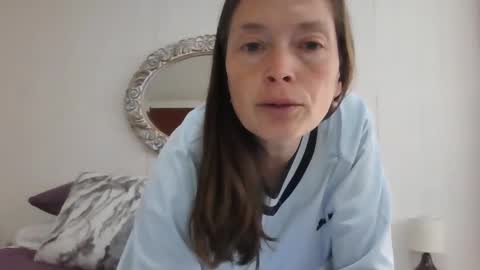 vivian online show from September 30, 3:44 pm