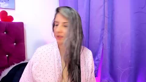 vivi_stars online show from February 3, 2:53 am