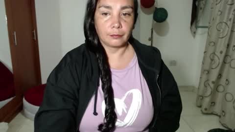 vivian_milf_paint online show from September 11, 3:41 am