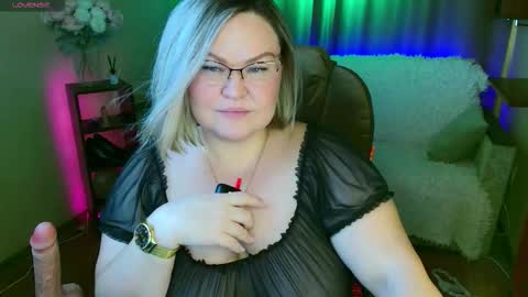 Vivien online show from September 24, 11:06 am