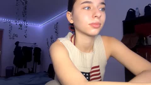 Vivi online show from December 21, 11:16 am