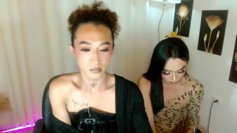 viviennekensington online show from July 13, 8:56 pm