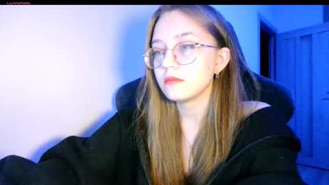 vivivivikkie online show from February 20, 11:29 pm