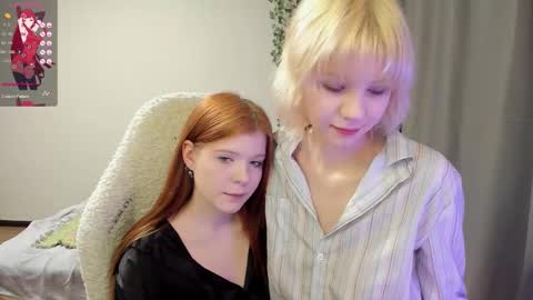 chatur babes online show from January 18, 8:51 pm