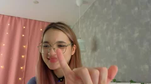 vivyboo111 online show from March 16, 9:41 pm