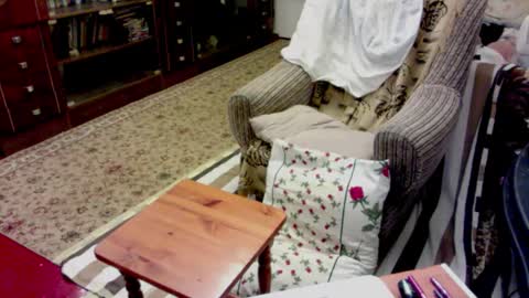 Violetta Elysia online show from December 22, 8:04 pm