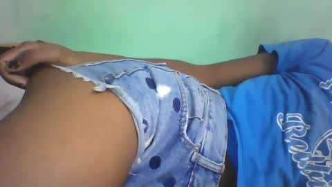 vounialdy online show from March 12, 5:38 pm