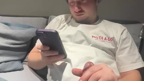 wowaweeman online show from February 15, 7:45 pm