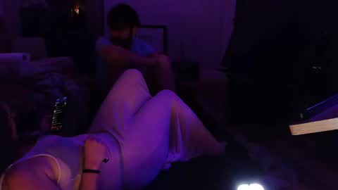 wakehimup online show from October 24, 6:14 am