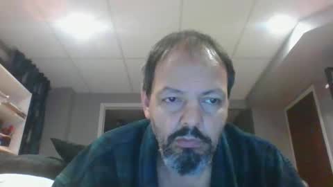 Snapshot of walker033 chatting on October 31, 3:29 am walker033 online show from October 31, 3:29 am