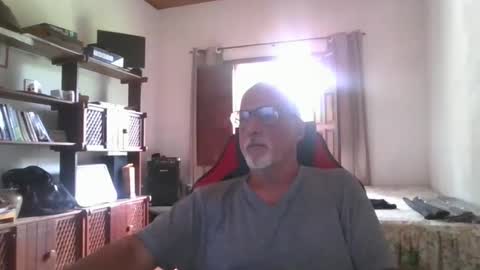 Snapshot of walmen20222 chatting on December 2, 6:27 pm walmen20222 online show from December 2, 6:27 pm