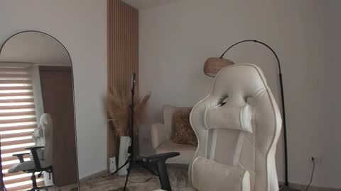 Wanda online show from November 3, 7:37 pm