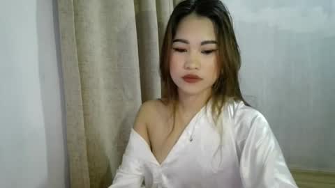 wangi_wangi online show from January 12, 3:30 pm