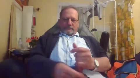 Snapshot of wanky357 chatting on October 12, 9:27 pm Tibo357 online show from October 12, 9:27 pm