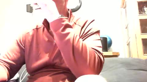 wantachubbybear online show from February 14, 8:15 pm