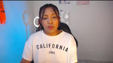 EMILY online show from January 16, 8:56 am