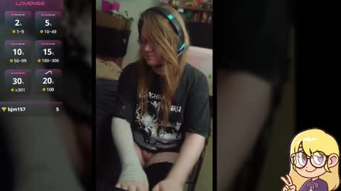 Ash online show from February 28, 2:20 am
