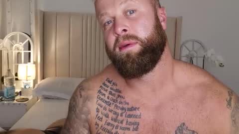 Snapshot of wazzathebull chatting on September 14, 11:39 pm wazzathebull online show from September 14, 11:39 pm