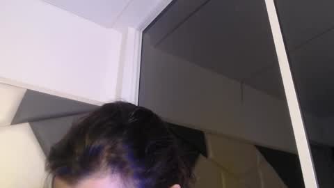 Trixie 3 online show from September 27, 1:53 pm