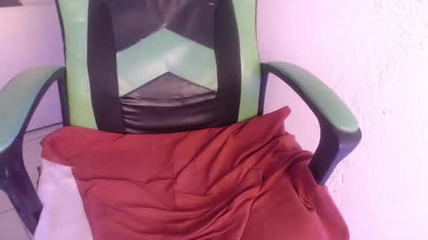 Trixie 3 online show from October 18, 6:01 pm