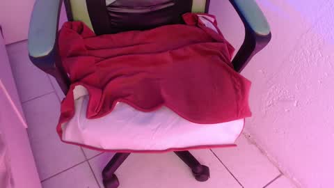 Trixie 3 online show from September 10, 2:18 pm