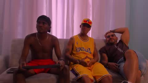 Jhonny Dick  his neighbors. online show from February 15, 7:34 pm