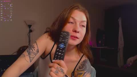  moon  online show from October 31, 12:44 am