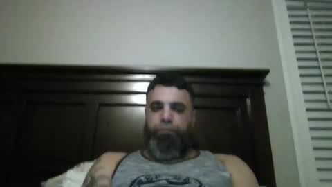 Snapshot of weezy210 chatting on January 11, 12:33 am Weezy online show from January 11, 12:33 am