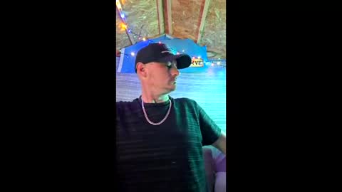 Welshdragon37 online show from March 25, 7:59 am