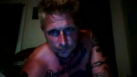 wesdindlebeck456842 online show from April 19, 3:51 am