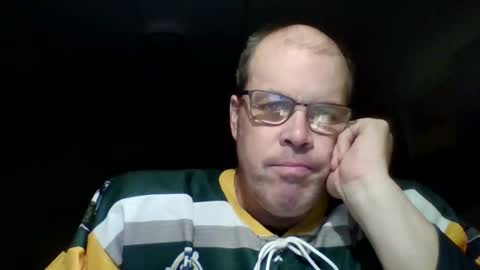 westcoasthockeyplayer online show from March 20, 2:49 am
