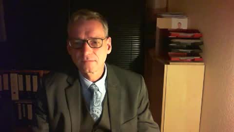 Franz online show from December 5, 6:38 pm