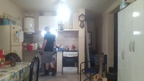 wg_colbert_noir online show from February 20, 11:20 am