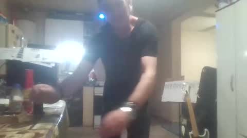 wg_colbert_noir online show from October 18, 11:53 pm