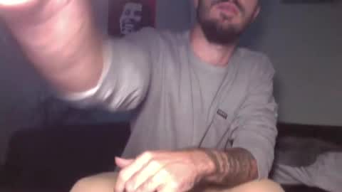 Snapshot of whitechocalate91 chatting on December 4, 6:22 pm just  str8 stud nut  1000 online show from December 4, 6:22 pm