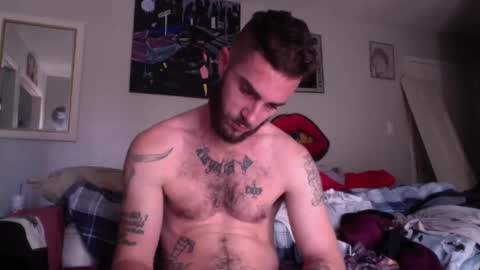 Snapshot of whitechocalate91 chatting on February 3, 10:11 pm just  str8 stud nut  1000 online show from February 3, 10:11 pm