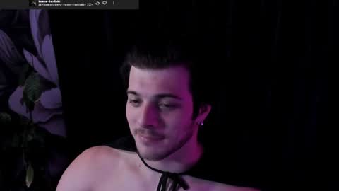 Gus online show from July 8, 9:18 pm