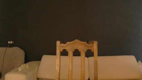 White Queen online show from March 3, 11:06 am