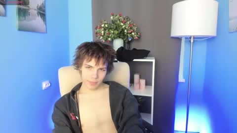 Geoffrey online show from October 26, 7:09 am