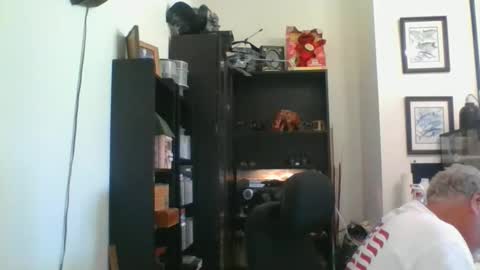 whs4fem online show from April 10, 11:31 pm